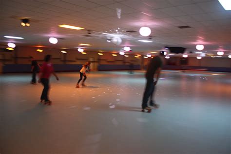 roller skating iowa city area